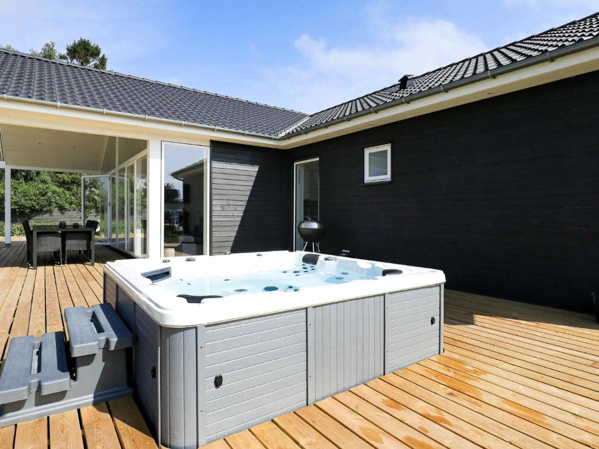 Modern Holiday Home in Falster with Sauna Bøtø By Exterior foto